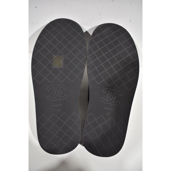 Chanel REV Black Fabric Criss Cross Puffy CC Logo Slide Mule Sandal Flop Flat 40 - Picture 12 of 12